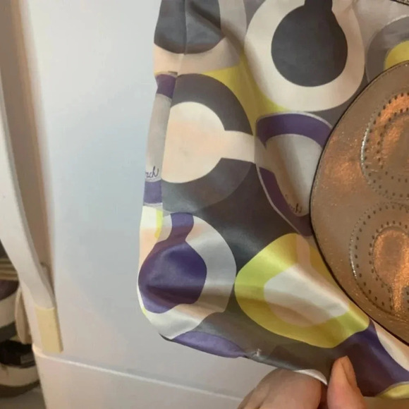 COACH 14970 Julia Op Art  Signature Lilac Silver Leather Shoulder Tote Bag - Picture 8 of 13